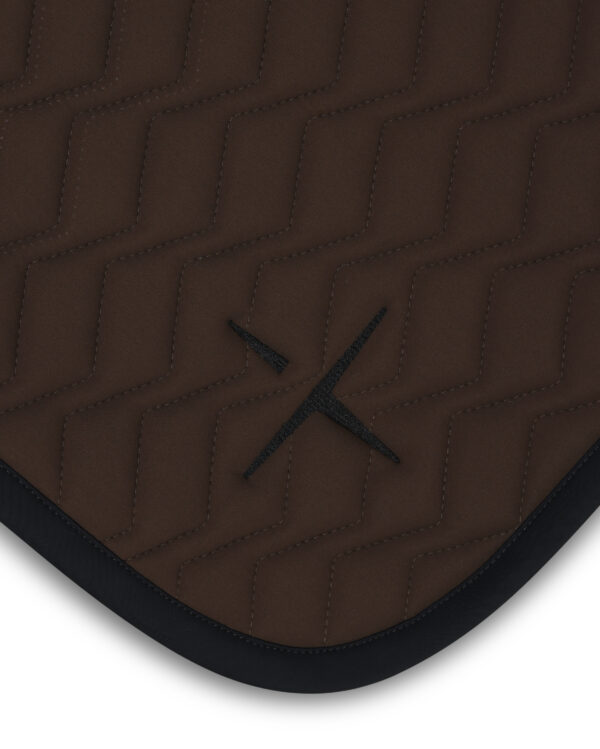 Trolle Shevron Tech-Jersey Dressage Full Saddle Pad - Afbeelding 2