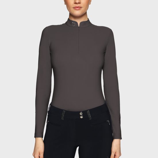 VERTICAL_BELLA_LONG_SLEEVES_MAGNET_FACE